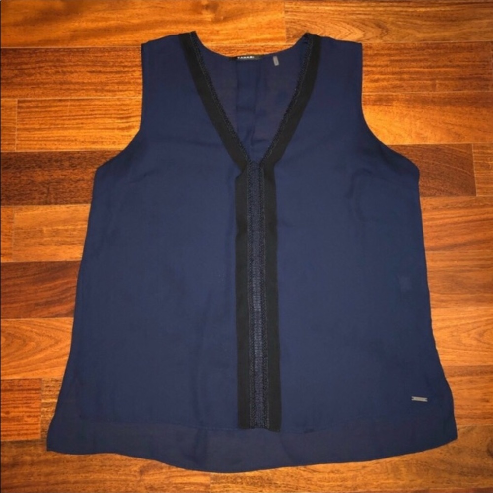 Tahari Sleeveless Navy Blouse